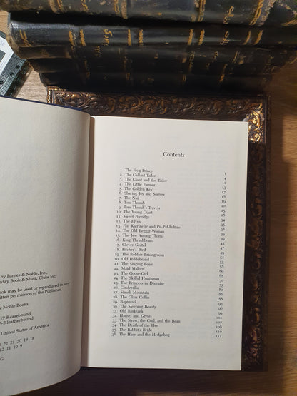 Grimm's Complete Fairy Tales