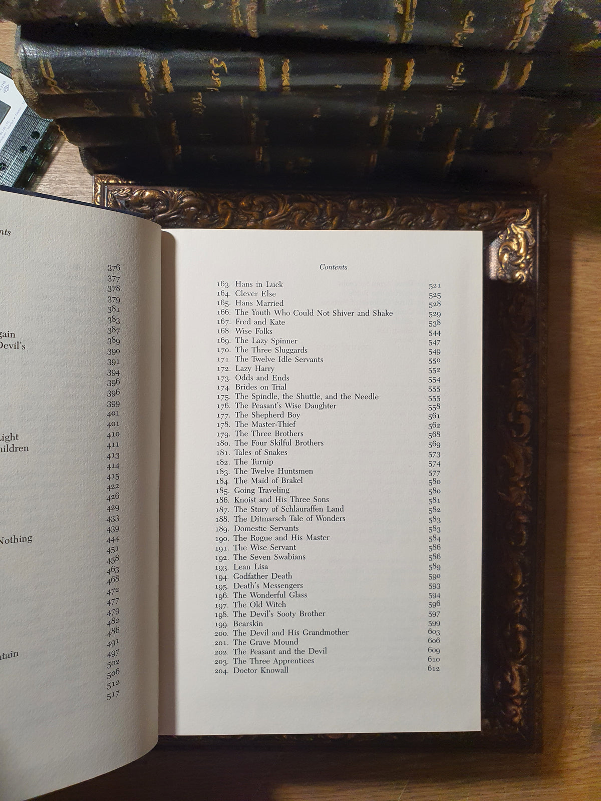 Grimm's Complete Fairy Tales