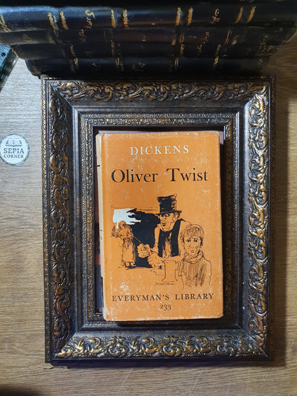 Oliver Twist – Charles Dickens